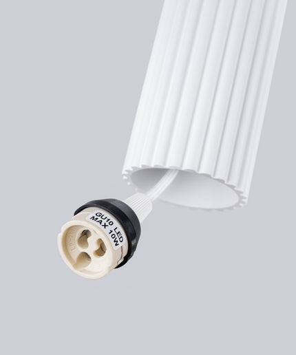Pakabinamas šviestuvas KARBON 3L baltas