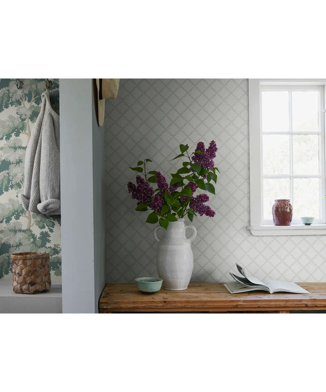 Tapetai pagaminti Švedijoje - S10301. Trellis garden green